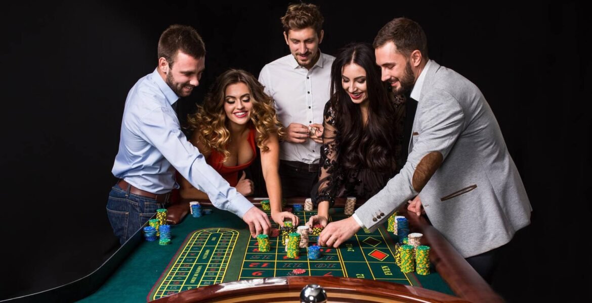 Tampilan meja live dealer baccarat di studio tot12 dengan kamera HD