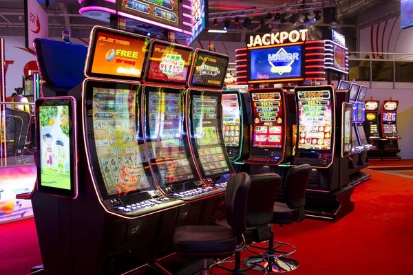 Tampilan permainan Wild Bandito dengan tema Barat di platform tot12